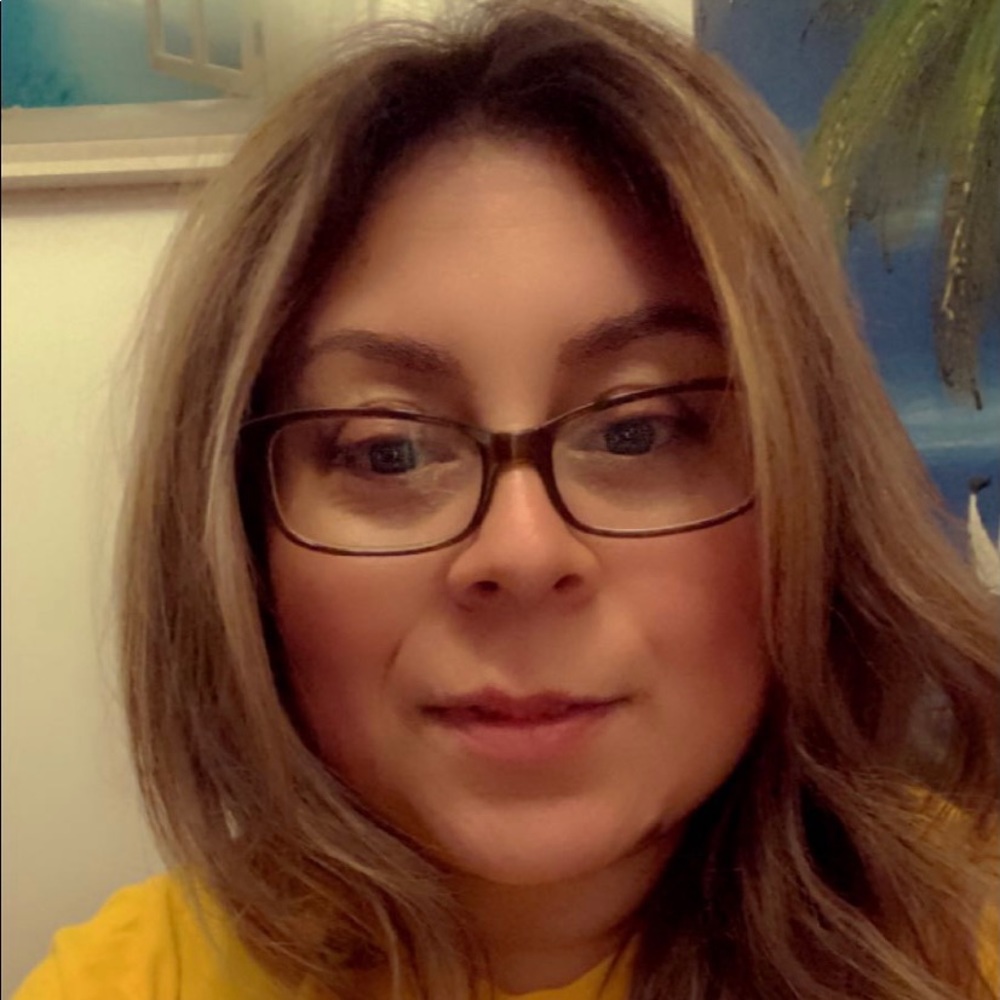 Meet your Posher, Angelina